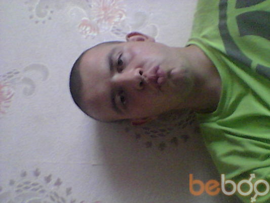  ,   Kolia, 35 ,  