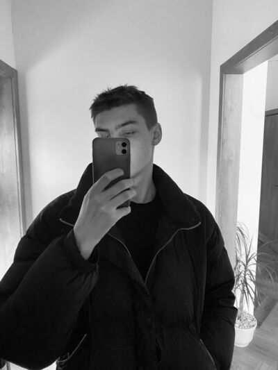  -,   Maxim, 21 ,   ,   