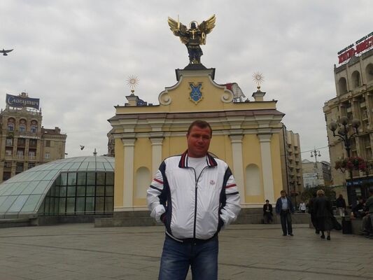  ,   Alex, 52 ,   ,   