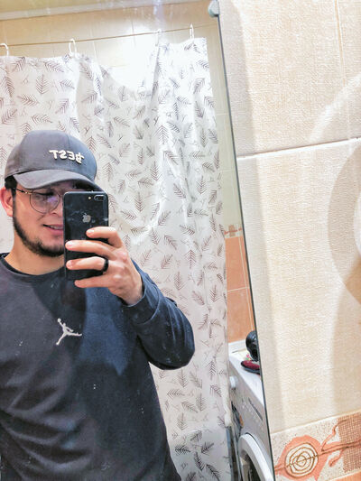  ,   Ali, 22 ,  