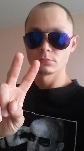  ,   Ruslan, 37 ,   ,   , c 