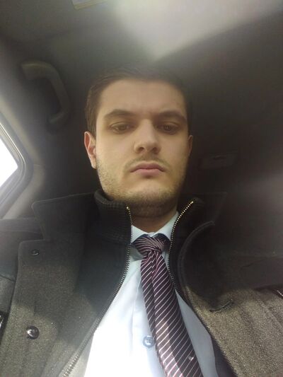  ,   Arman, 29 ,   ,   