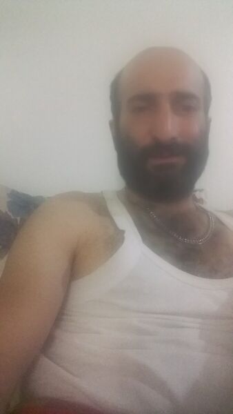 Half Way Tree,   Mohsen, 39 ,   ,   , c 
