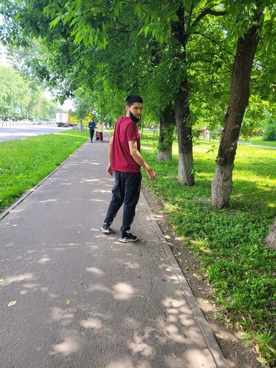  ,   Ali, 27 ,   ,   