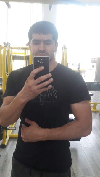  ,   Isroil, 33 ,   ,   