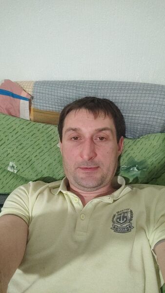  ,   Petr, 47 ,   ,   , c 