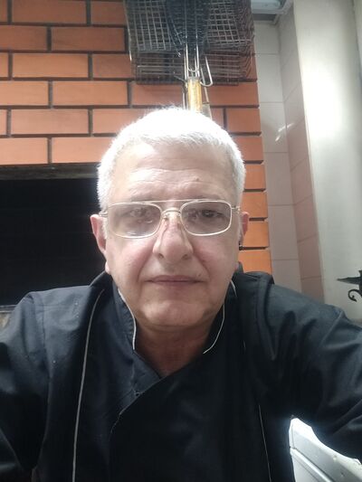  ,   Farid, 62 ,   ,   