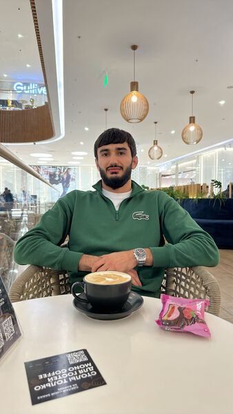  ,   Ruslan, 26 ,   ,   