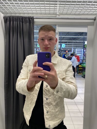  ,   Daniil, 21 ,   ,   