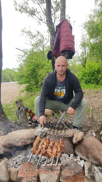  ,   Oleg, 35 ,   ,   , c , 