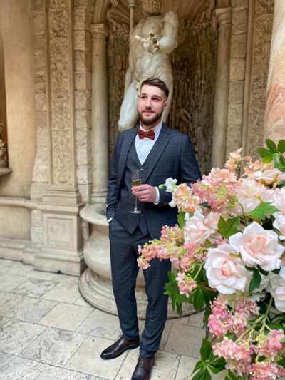  ,   Vladislav, 29 ,     , c 