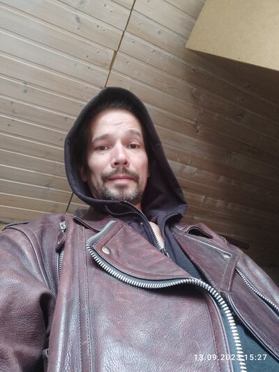  ,   Artur, 36 ,   ,   