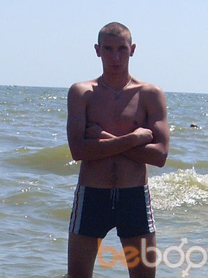  ,   Viktor, 38 ,   