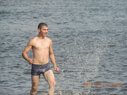  ,   Vitalik, 32 ,   