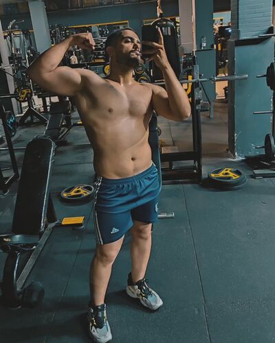  Holborn,   Masoud, 32 ,   ,   