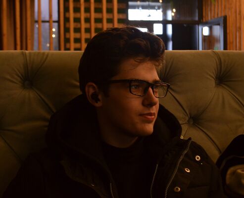  ,   Nikita, 18 ,   ,   , c , 