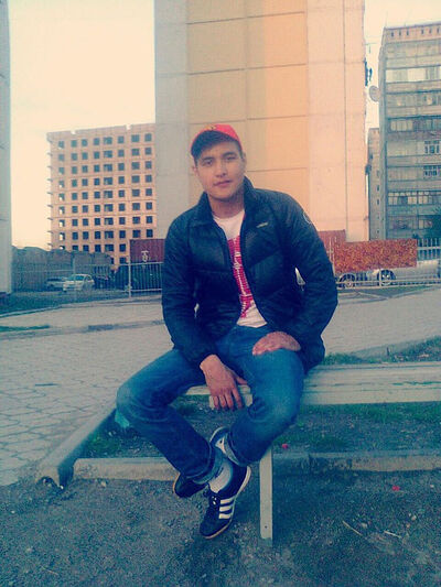  ,   Maks, 34 ,   