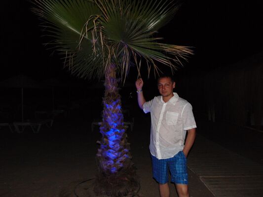  -,   Konstantin, 43 ,   