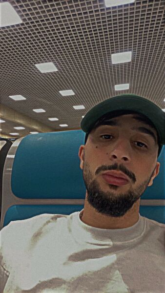  ,   Karim, 24 ,   ,   