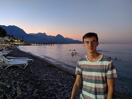  ,   Nikita, 29 ,   ,   