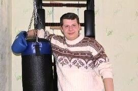  ,   Denis, 42 ,   