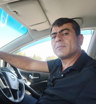  ,   Artem, 48 ,     