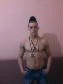  ,   Maks, 30 ,   ,   , c , 