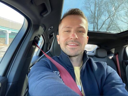  ,   Alex, 33 ,     , c 