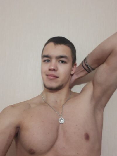  ,   Max, 27 ,   ,   , c 
