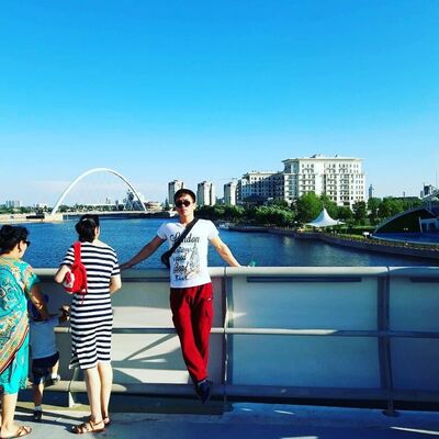  ,   Bauyrzhan, 24 ,  