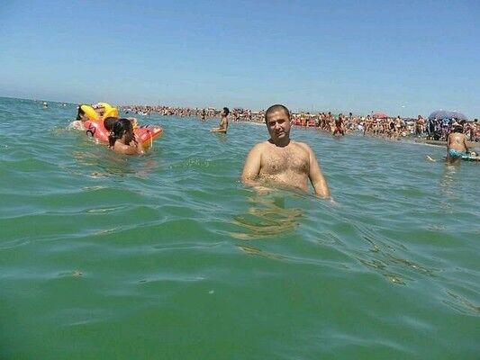  5769899  Dima, 44 ,    