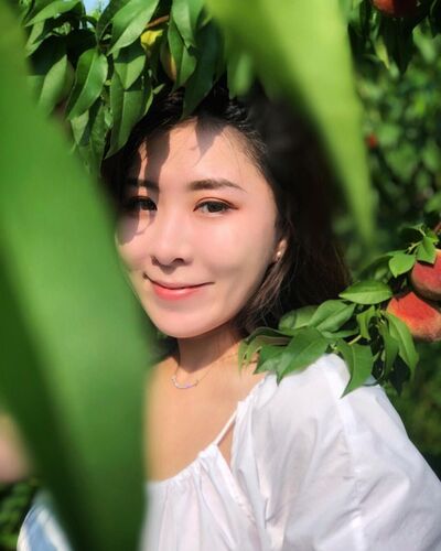  ,   Ellie, 36 ,   ,   