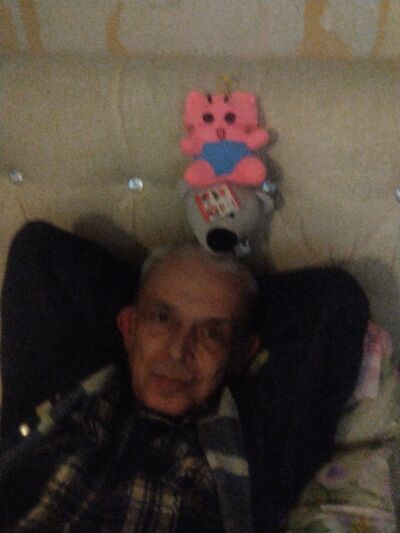  ,   Valery, 62 ,   ,   