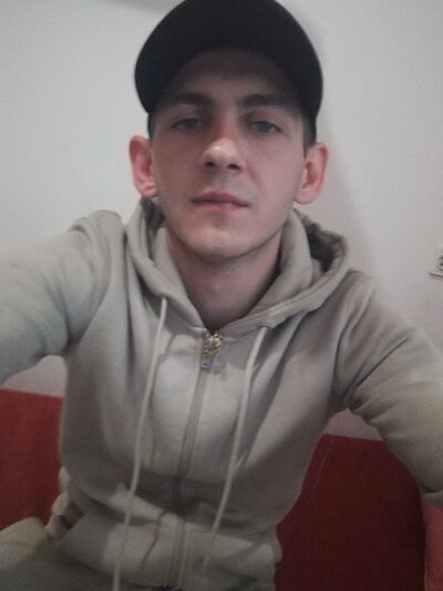  -,   Vasyl, 28 ,   ,   