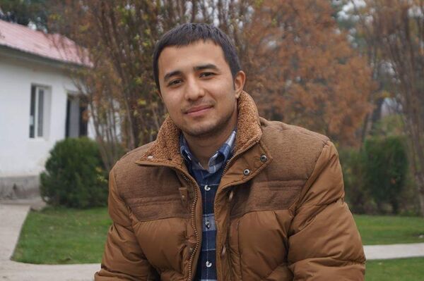  ,   Shukrullo, 32 ,     , c 