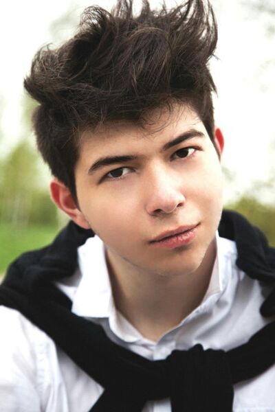  ,   Maxsyash, 28 ,   ,   