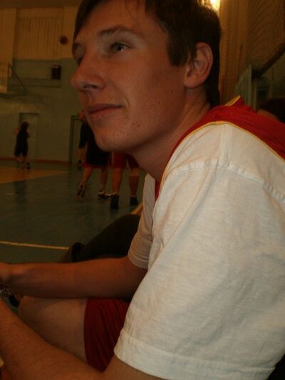  ,   Kiril, 36 ,   