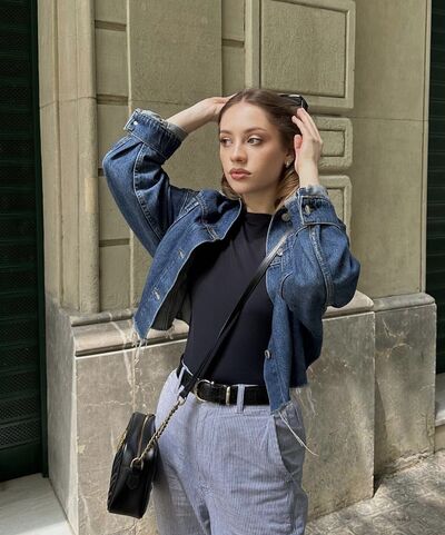  Barcelona,   Anastasia, 26 ,   ,   , c 