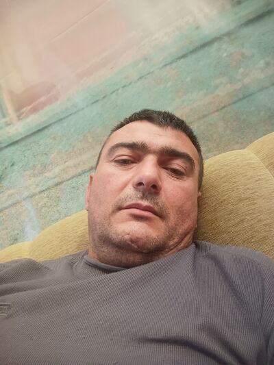  ,   Armen, 45 ,   ,   