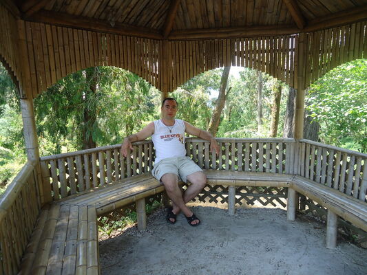  ,   Lazare, 39 ,   