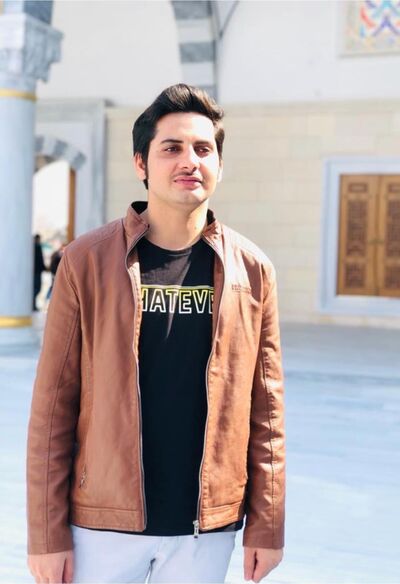  ,   Noman, 32 ,   ,   , c 
