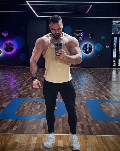  ,   Yura, 31 ,  