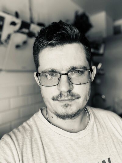  -,   , 32 ,   ,   
