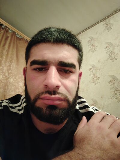  ,   Azik, 31 ,   ,   