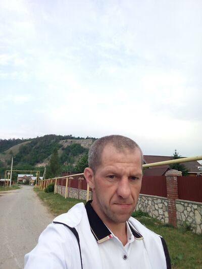  ,   Nikolay, 40 ,   c 