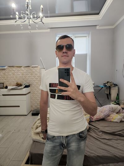  --,   , 30 ,   c 