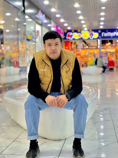 ,   Dostonbek, 30 ,   , c 