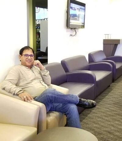  ,   Oliver, 48 ,   c 