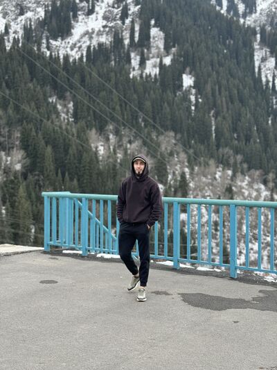  ,   Ruslan, 31 ,   ,   
