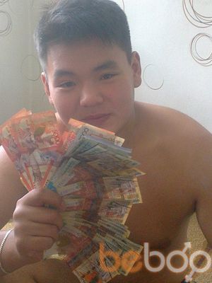  2164239  Maks, 33 ,    
